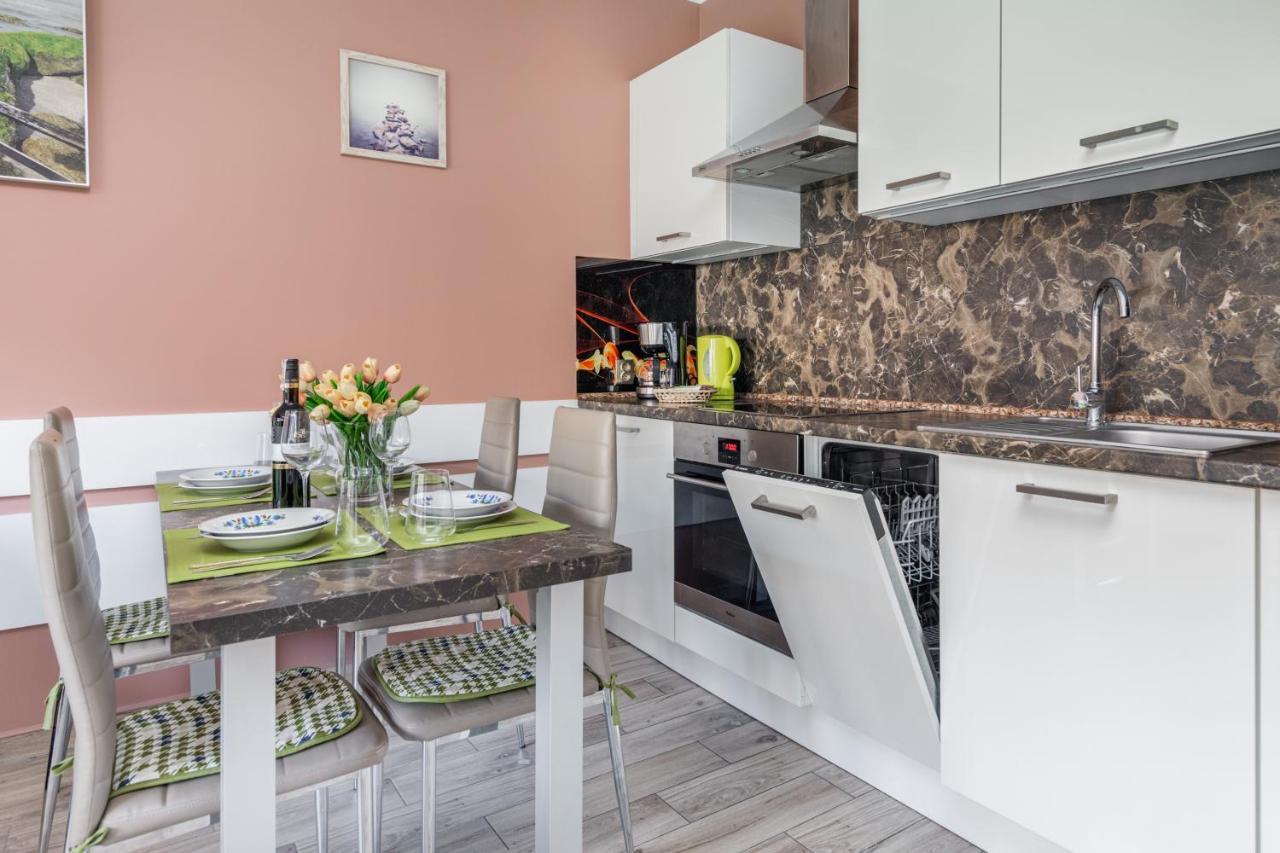 Apartamenty Polnocna By Noclegi Renters ดาร์โวโว ภายนอก รูปภาพ